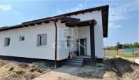 出卖 双面别墅 Tárnok, 120m2