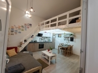 Eladó lakás (téglaépítésű) Budapest VI. kerület, 30m2