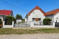 Lipót Частный дом 0