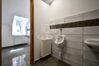 Székesfehérvár Üzlethelyiség 18