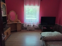 Polgár Családi ház 13