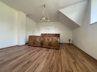 Páty Családi ház 12