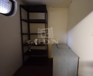 Baja Üzlethelyiség 2