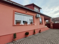 Érsekcsanád 家庭别墅 1