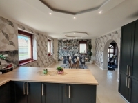 Vaskút Családi ház 14