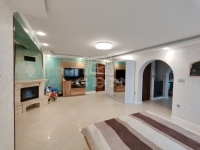 Vaskút Családi ház 6