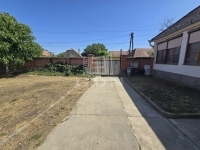 Vaskút Családi ház 10