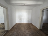 Vaskút Családi ház 32