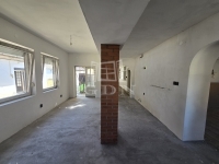 Vaskút Üzlethelyiség 33