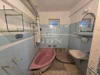 Vaskút Üzlethelyiség 42