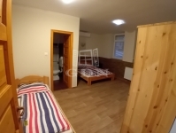 Vaskút Családi ház 7