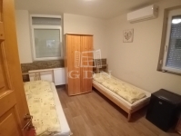 Vaskút Családi ház 9