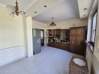 Nagybaracska Családi ház 10