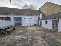 Madaras Üzlethelyiség 6