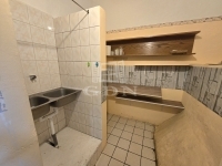 Madaras Üzlethelyiség 14