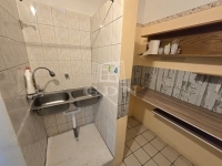 Madaras Üzlethelyiség 15