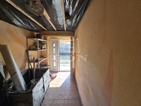 Vaskút Családi ház 14