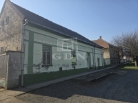 Kunbaja Üzlethelyiség 0