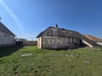 Madaras Családi ház 9