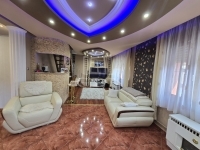 Baja Családi ház 27