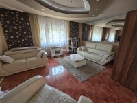 Baja Családi ház 32