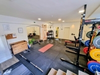 Budapest, XI. kerület Üzlethelyiség - 330.000 Ft