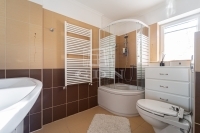 Budapest III. kerület 双面别墅 12