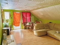 Szentlőrinckáta Családi ház 7