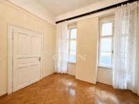 Eladó lakás (téglaépítésű) Budapest VI. kerület, 57m2