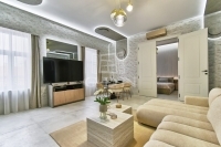 Eladó lakás (téglaépítésű) Budapest VI. kerület, 115m2