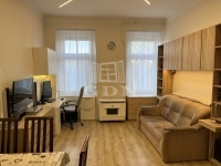 Eladó lakás (téglaépítésű) Budapest VIII. kerület, 62m2
