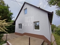 Eladó családi ház Mogyoród, 120m2