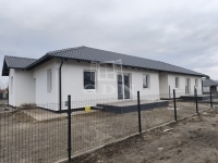 Kiskunlacháza Doppelhaus 0