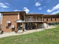 Selyeb 家庭别墅 4