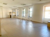 Sátoraljaújhely Üzlethelyiség 4