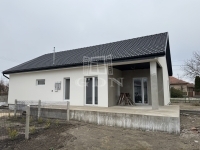 Baracska Családi ház 0