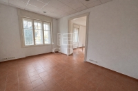 Budapest, XII. kerület Iroda - 390.000 Ft