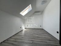 Budaörs 公寓房（砖头） 16