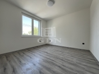 Budaörs 公寓房（砖头） 9