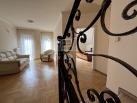 Budapest XVI. kerület Совмещенный дом 18