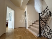 Budapest XVI. kerület Совмещенный дом 47