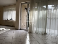 Budapest XVI. kerület Совмещенный дом 11