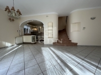 Budapest XVI. kerület Совмещенный дом 13