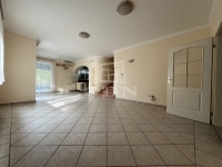 Budapest XVI. kerület Совмещенный дом 12