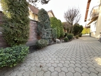 Budapest XVI. kerület Совмещенный дом 54