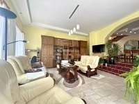 Tahitótfalu Családi ház 11