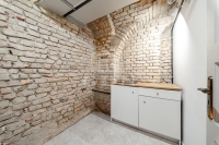 Budapest VI. kerület Офис 18