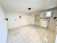 Budapest XVI. kerület Ikerház 18