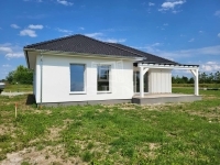 Gencsapáti Családi ház 11