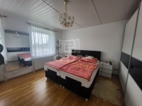 Kám Családi ház 24